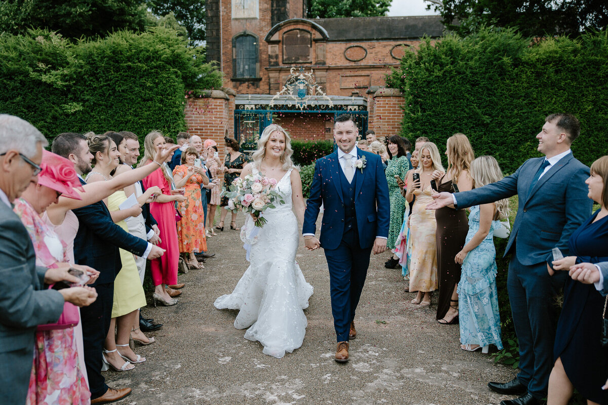 Hayley & Christian - Castle Bromwhich Hall Hotel - DanTomkins Photography-0261
