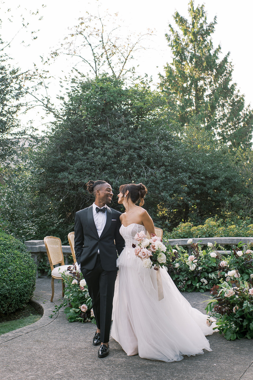 minted-photography-okanagan-kelowna-destination-wedding-photographer-wedding-hycroft-manor-11