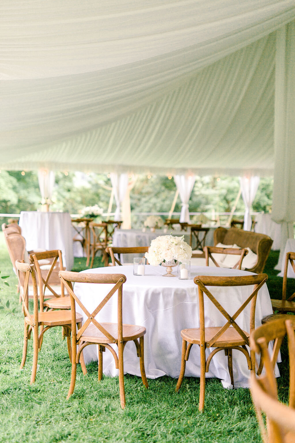 toronto-wedding-soft-airy-photographer-richelle-hunter-anna-rob-elsie-perrin-423