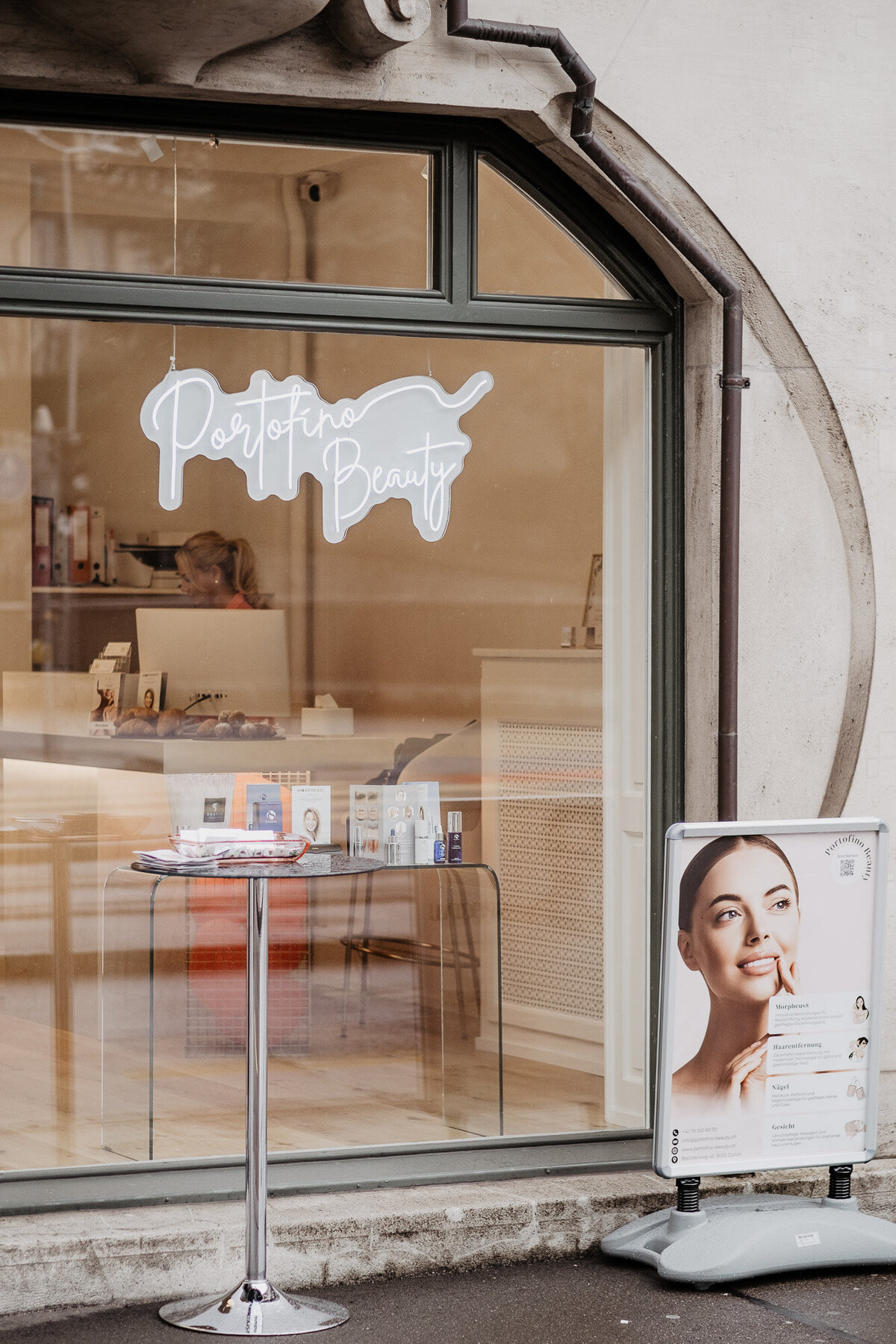 250226_foundbyheart_Nora_Brumm_Branding_Shooting_Portofino_Beauty_lowres-002