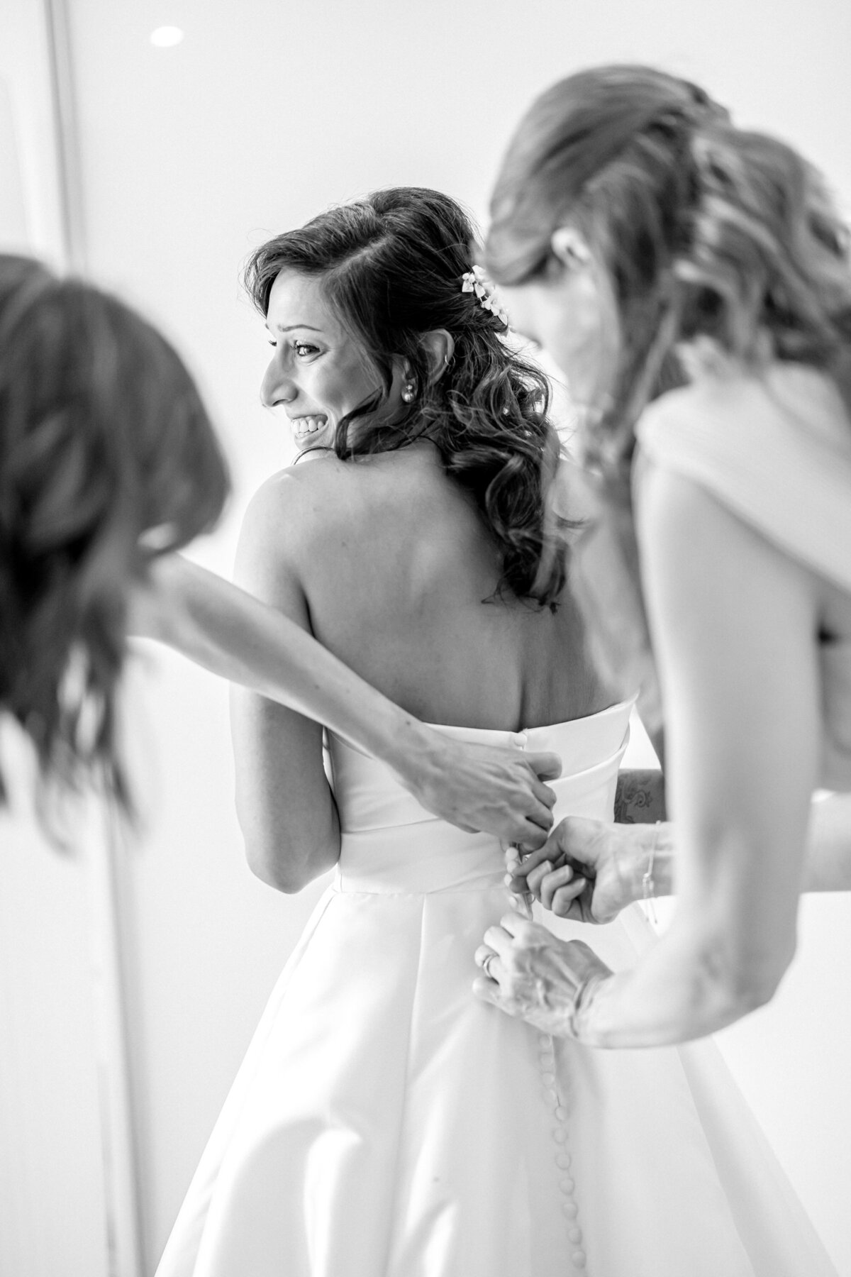 Croatia-wedding-Mestrovic-Gallery-Split-Victoria-Amrose-Photography (15)