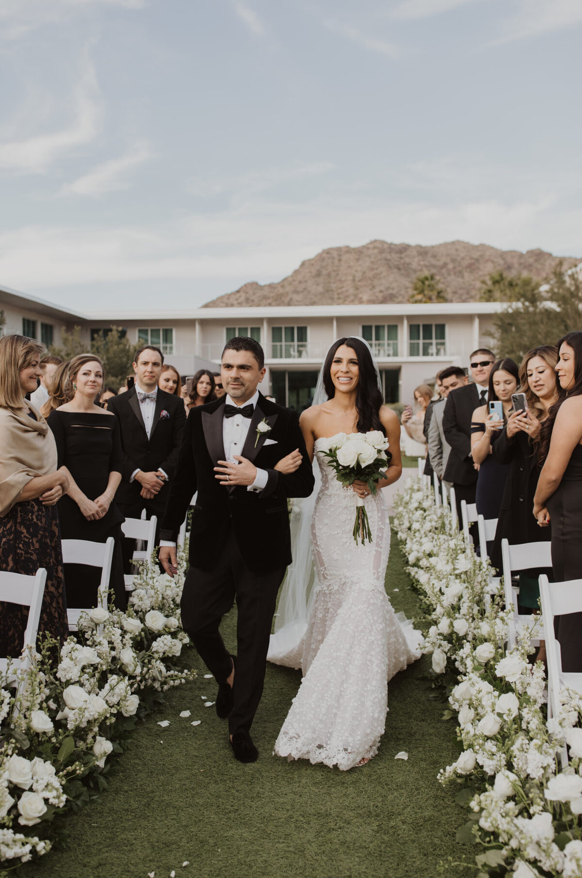 arizonawedding-lexandjake-689-1358x2048
