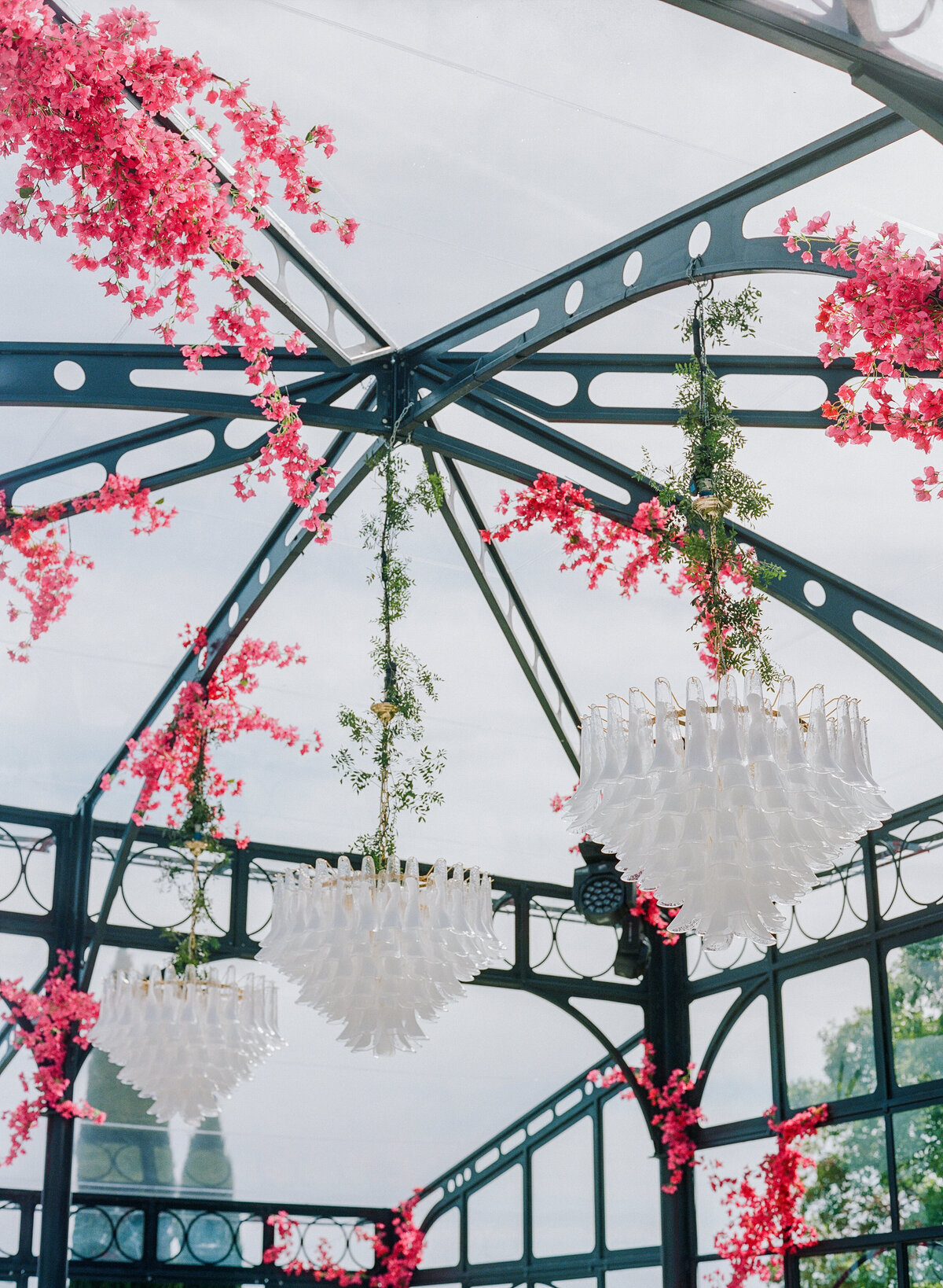 42-rebecca-yale-tuscany-floral-wedding-borgo-finocchieto