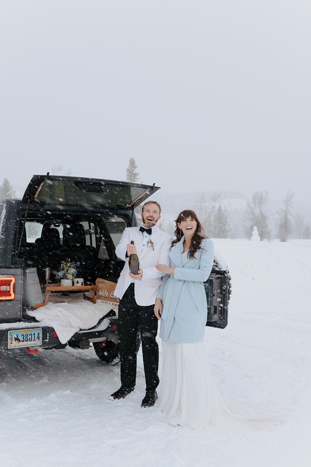 Winter-Elopement-B-T-290