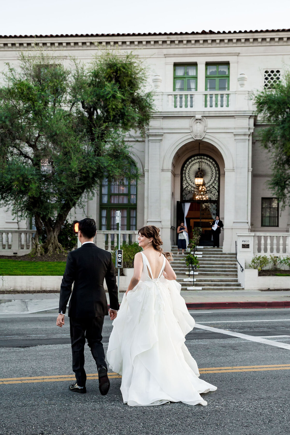 Ebell-of-Los-Angeles-wedding-Dark-moody-whimsical-romantic-34