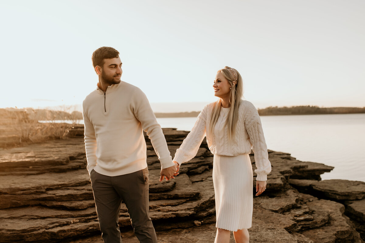 Heber-Springs-Lake-Engagment-Photographer114