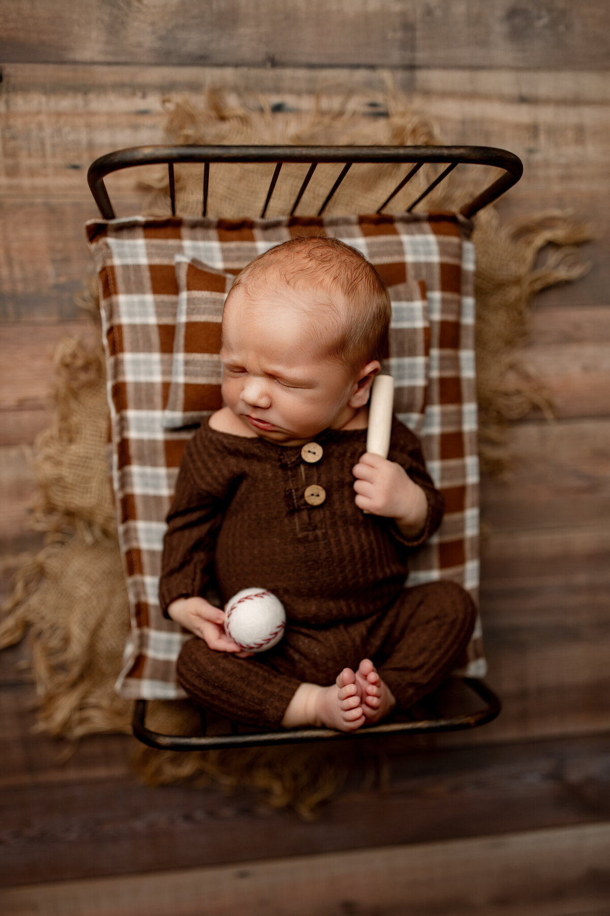 NW Arkansas newborn portrait studio, get newborn photos taken near me, NWA baby photographer