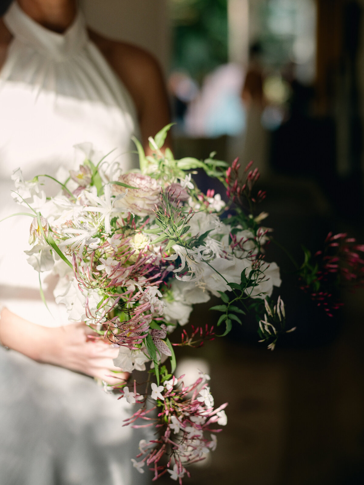 hotel-bel-air-wedding-green-white-spring-bouquet