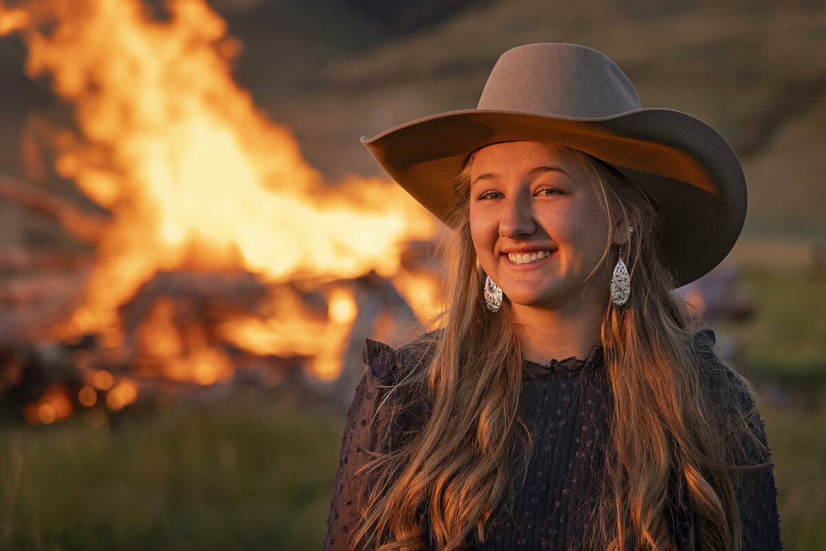 Shanna-Mae-Photography-Montana-Photographer-Highschool-Senior-Western-Girl-Ennis-Bozeman-028