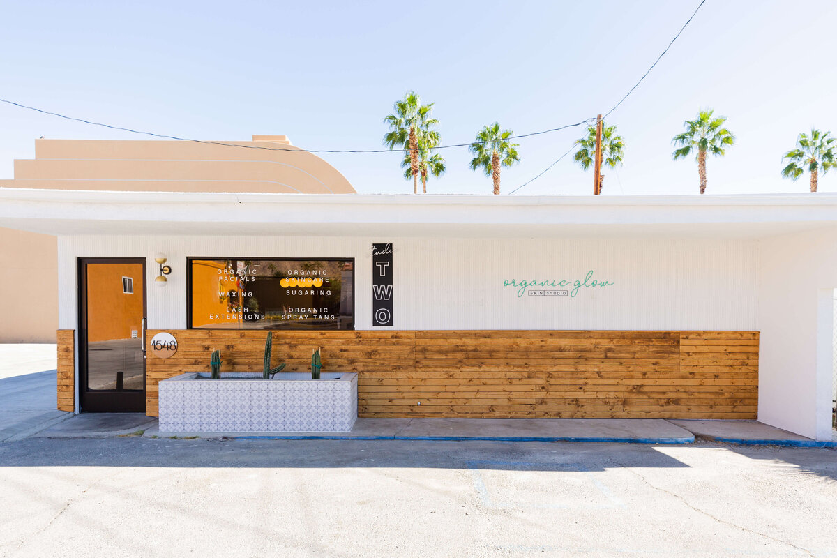 EricaMendenhallPhotographyOrganicGlowSalon_PalmSprings2