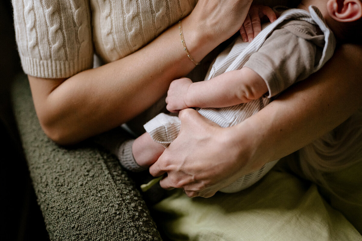 flock-family-newborn-240407-26