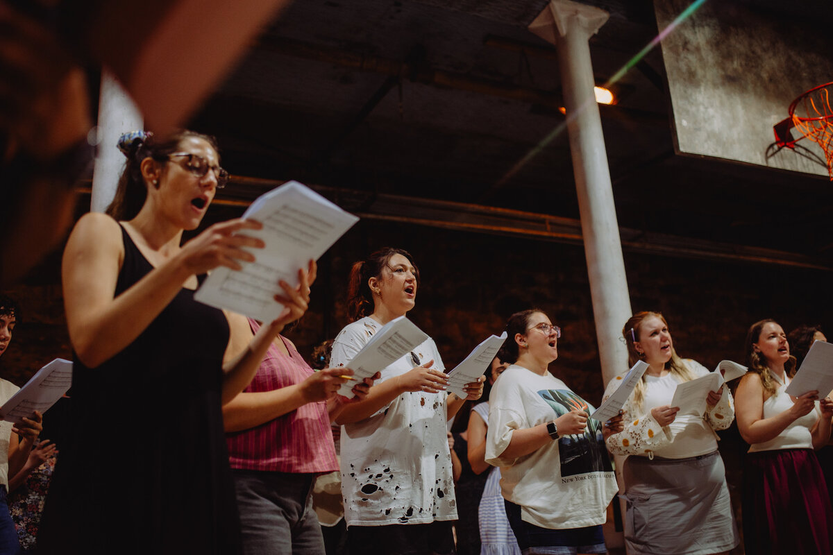 breakaway-choir-5771