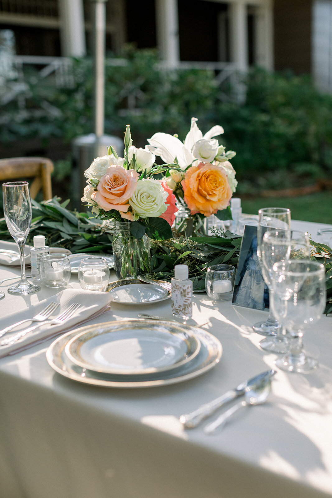 Lizzie Baker Photo _ Elizabeth & Lawson _ Luxury Micro Wedding _ Atlanta Wedding Photographer-67