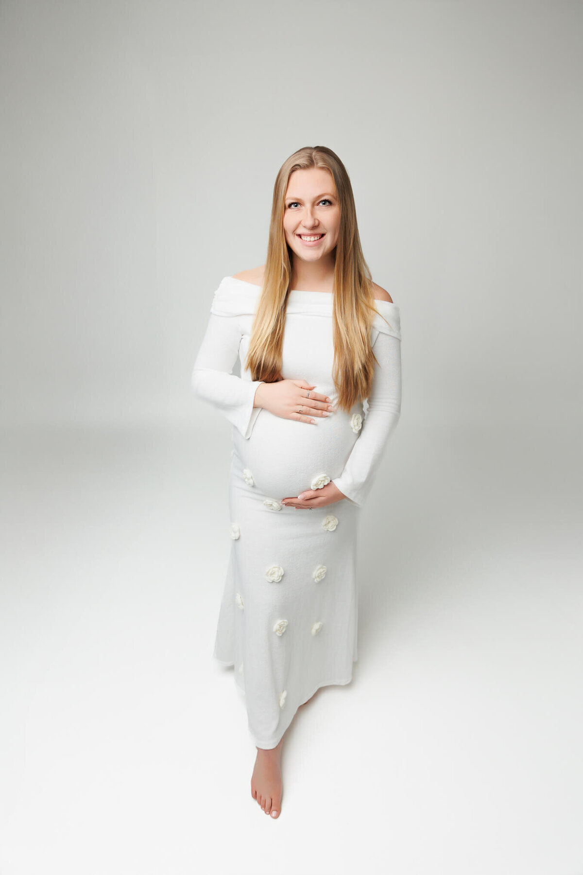 york-pa-studio-editorial-maternity-session-11