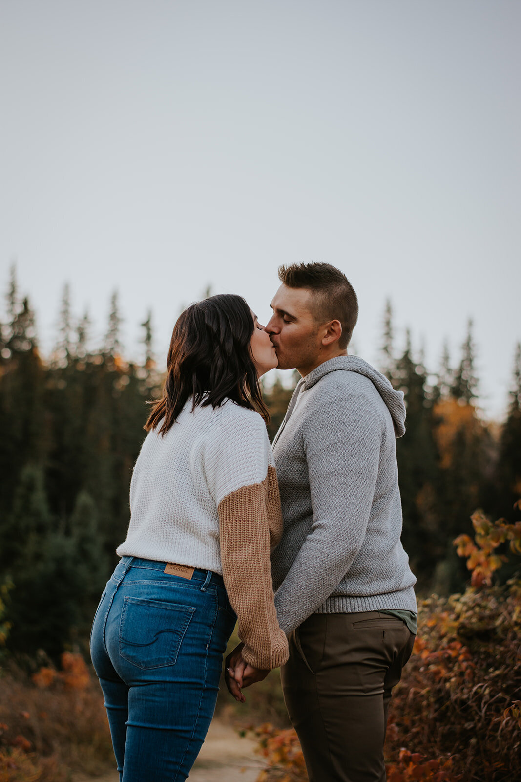 engagement photography outdoors