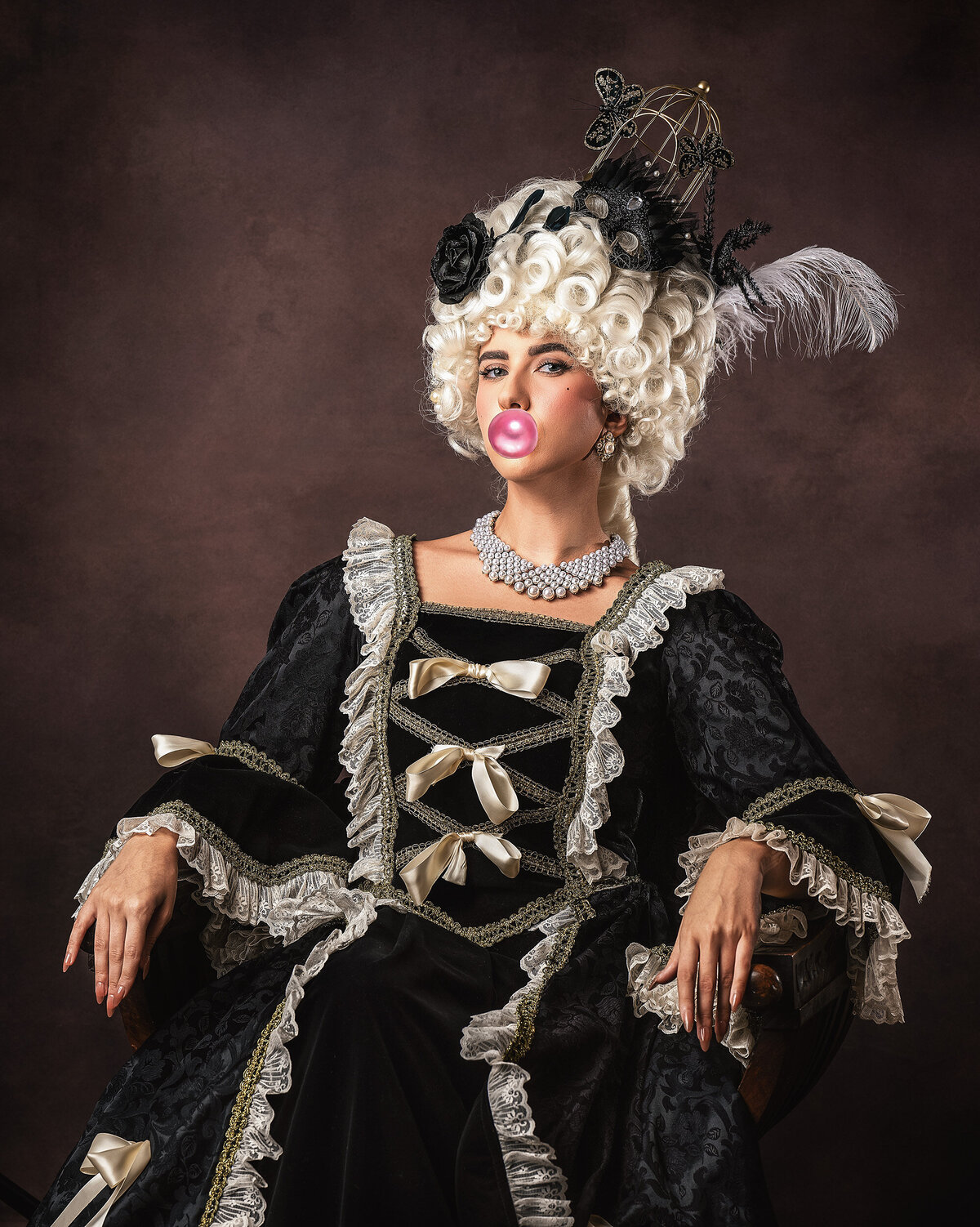 Historical costume painterly portraits in Seattle — fine art photography featuring period-inspired wardrobes, dramatic lighting, and timeless artistry.