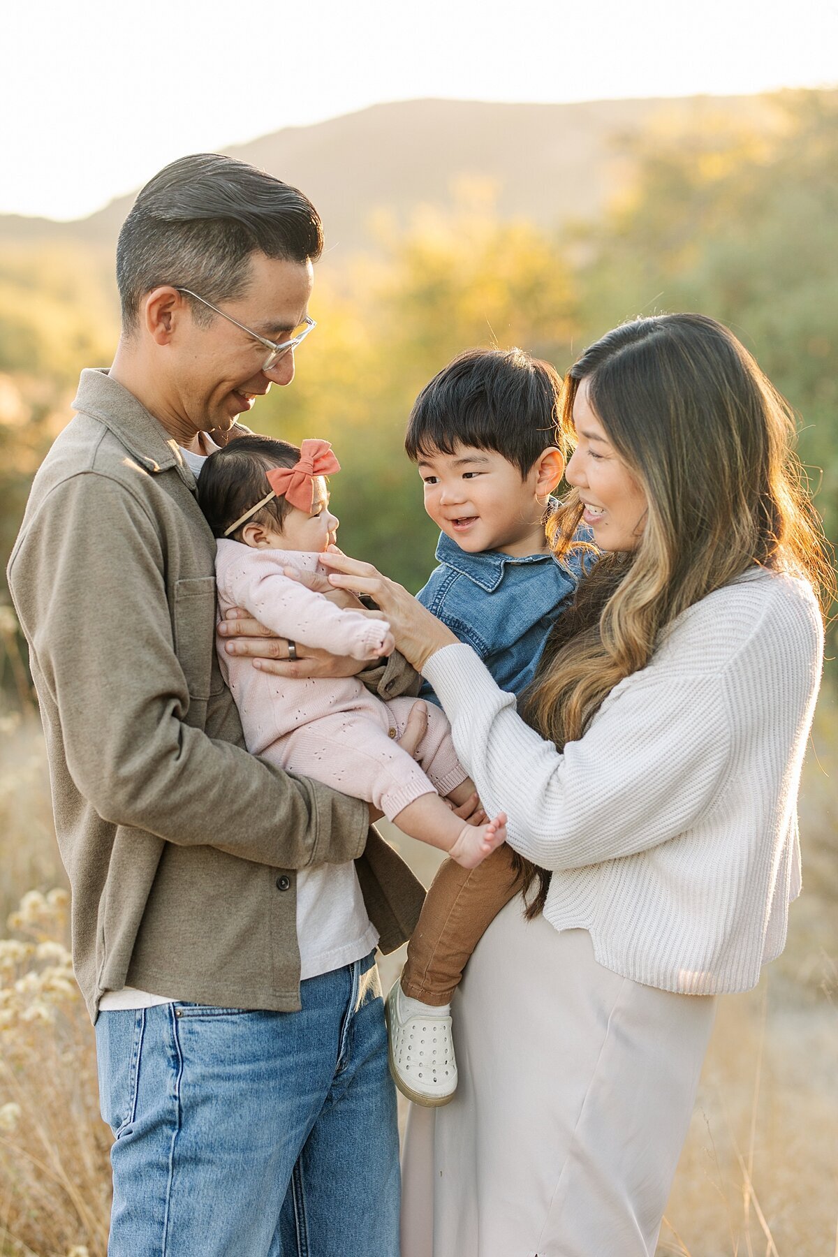 Lees&YuansFamilyPhotosNovember2024__SherrWeddings.jpg-0082