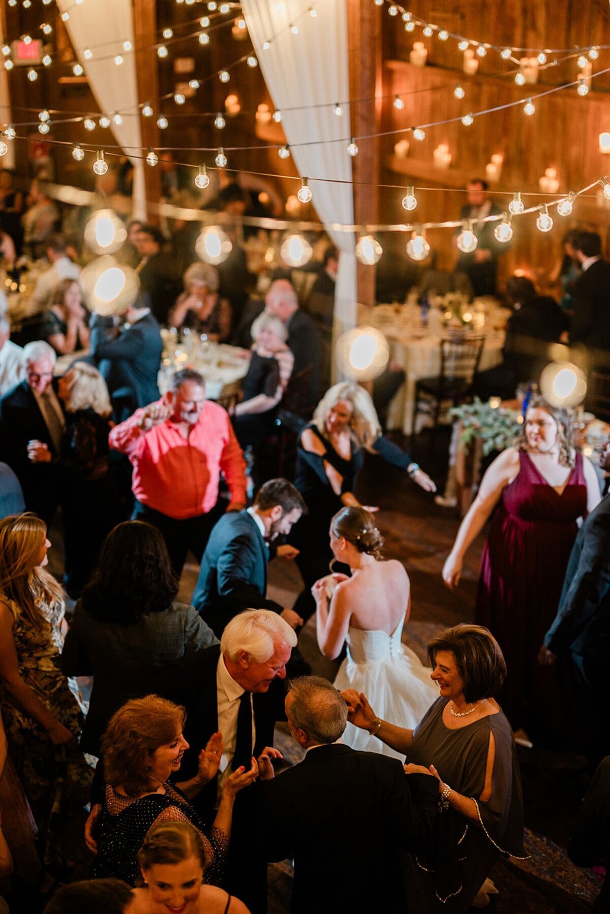 the-barns-at-wesleyan-hills-wedding-margit-anne-photography-53