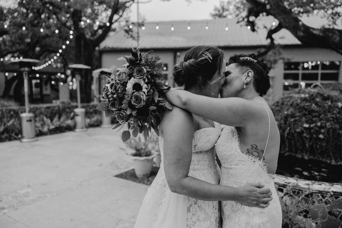 San Antonio Wedding Elopement Photographer Videographer 2024_Eyeronic Love185