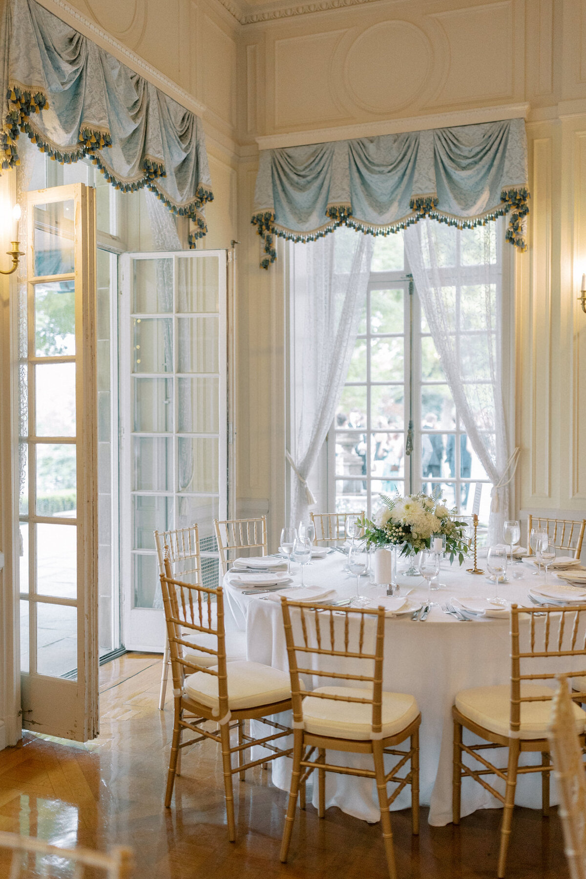 Glen Manor RI Wedding-Halie Child Photography-54