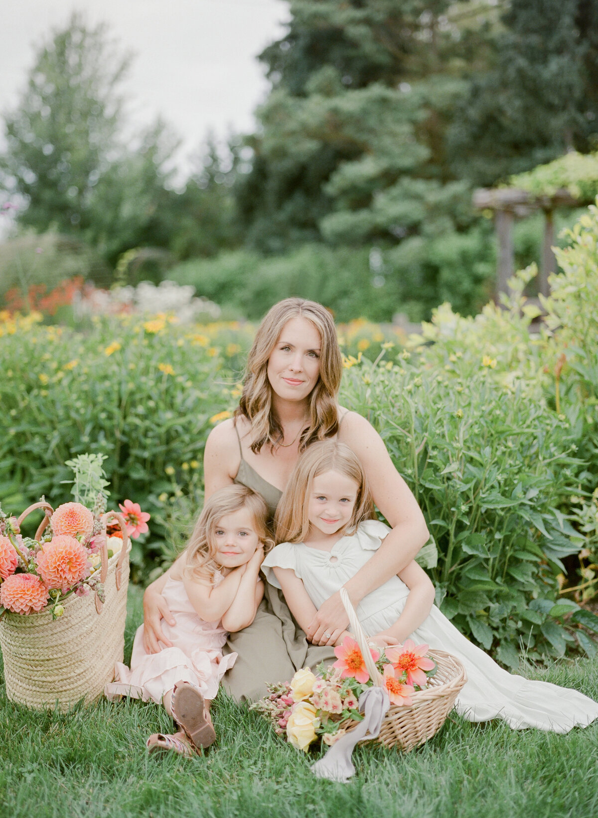 Bonnie and the girls - Tetiana Photography-28