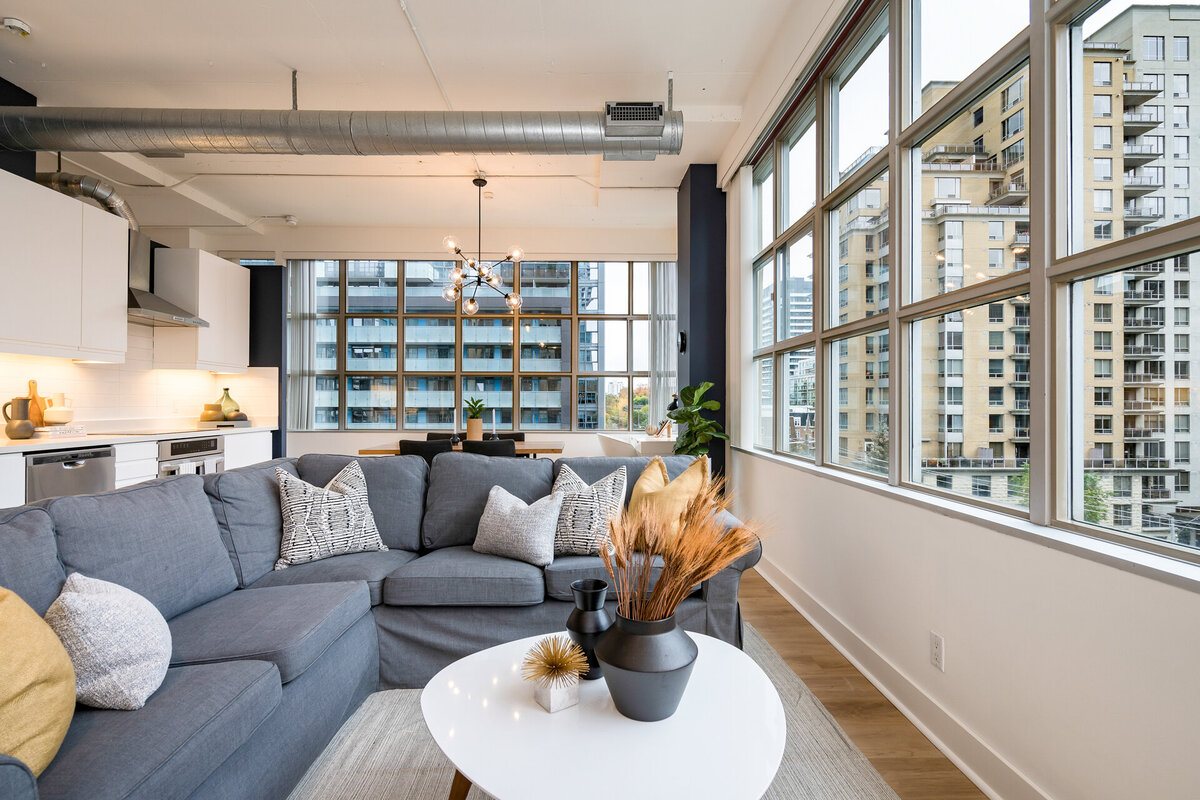 022_Living Room
