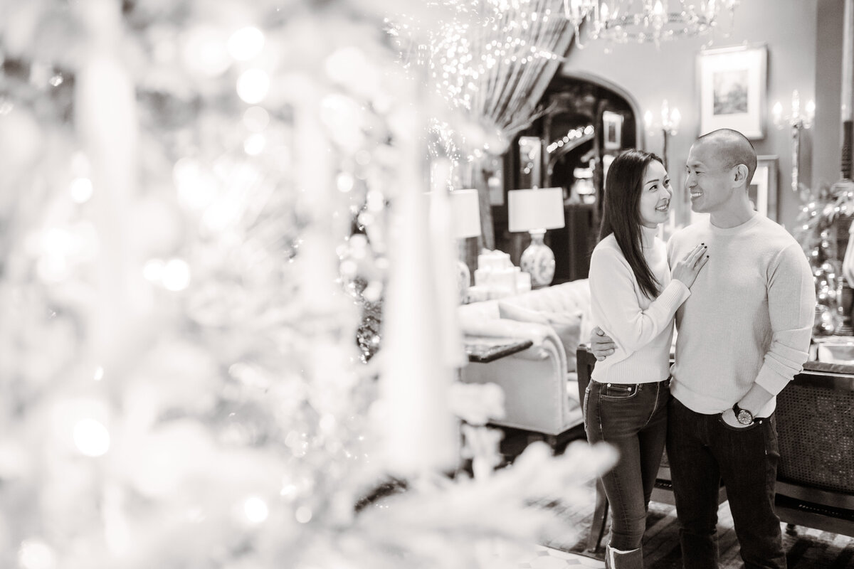 008-Ho_Family_Portraits_Hotel_Jerome_Aspen_Photographer_MaggShots_Photography