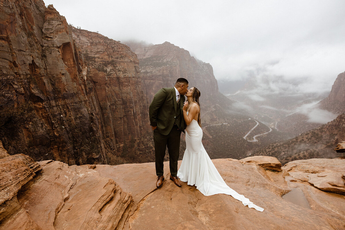ZionSnowCanyon-dallinhassard-1777
