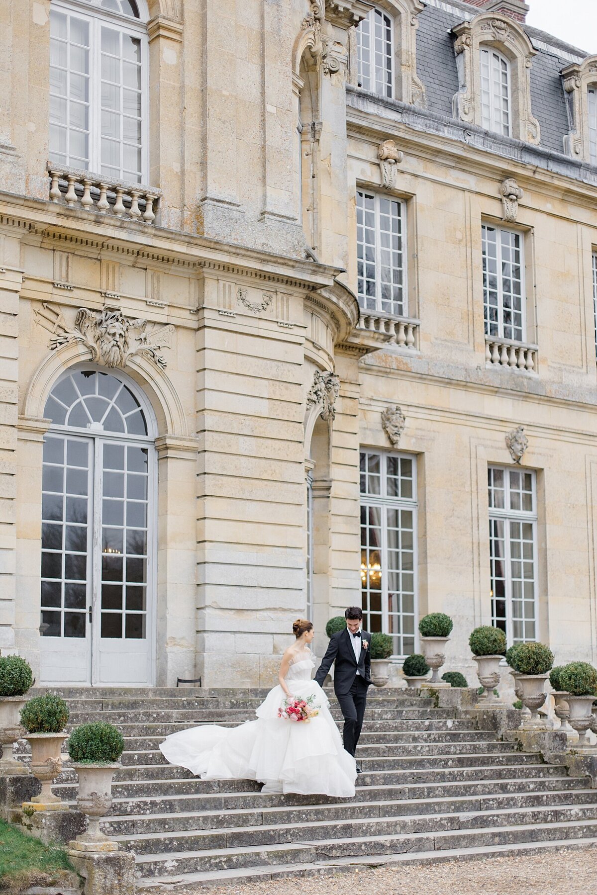 Chateau_De_Champlatreux_Wedding_Paris_Brittany_Navin_Photography_0036