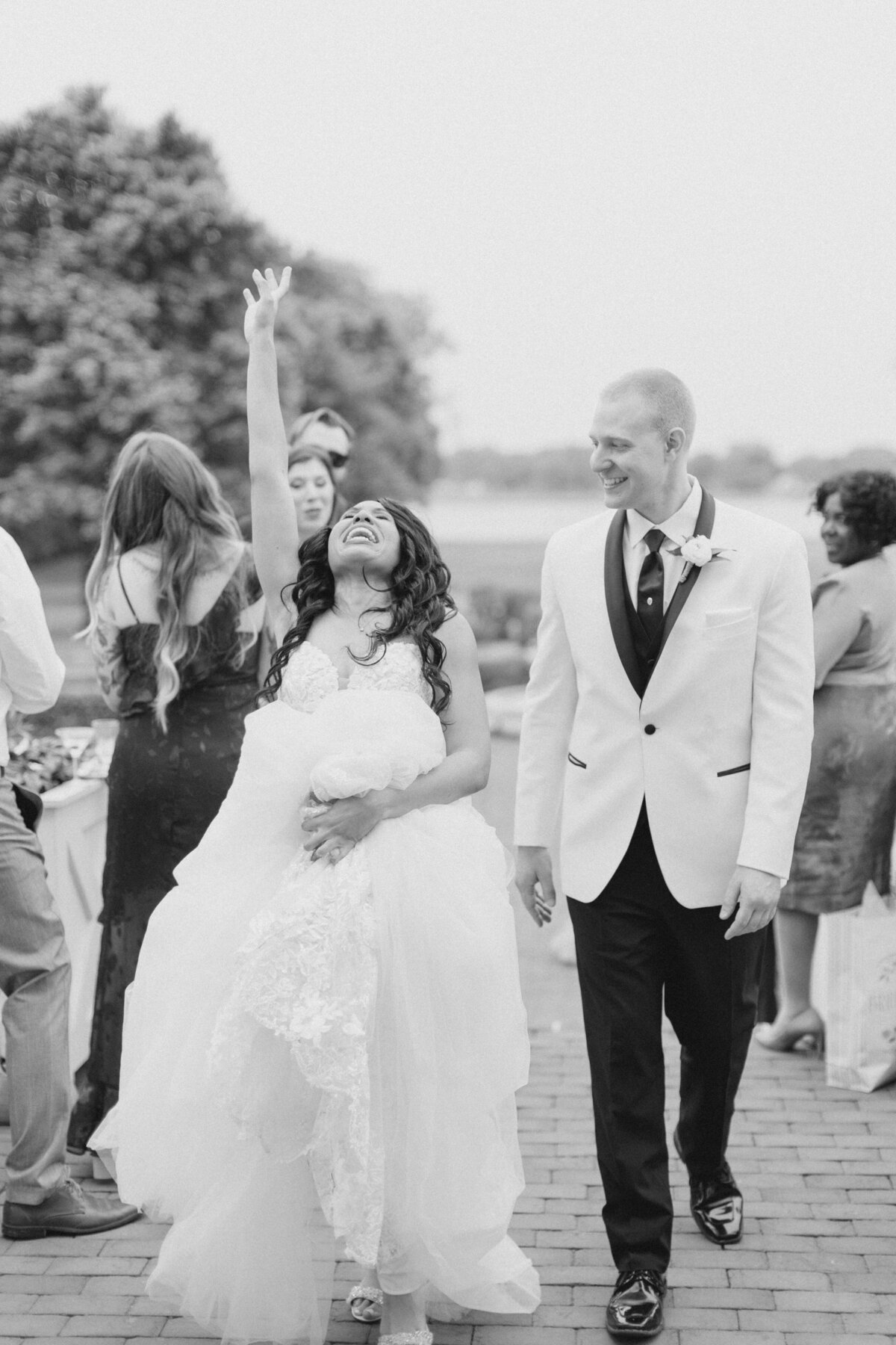 Bartnikowski Wedding Sneaks - Emily Kirsten Photography 065
