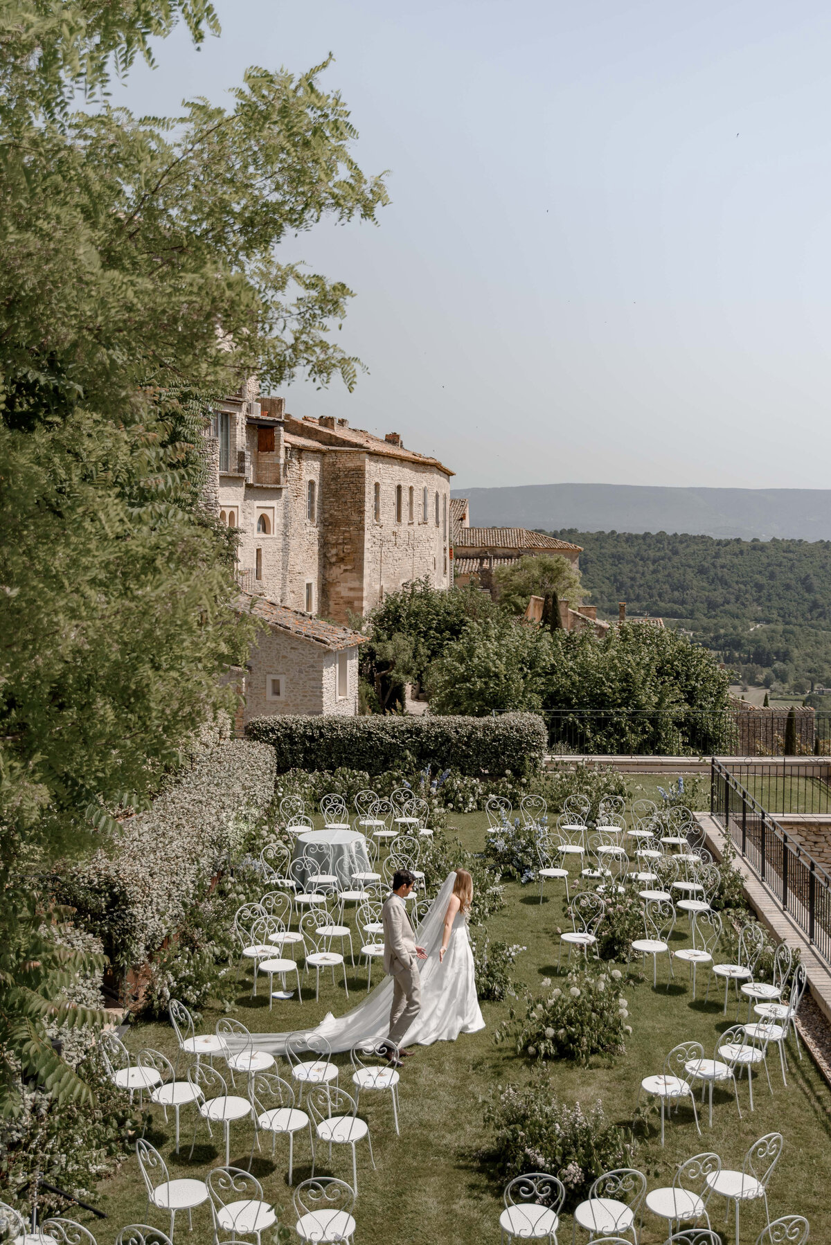 Flora_And_Grace_Provence_Editorial_Wedding_Photographer-6