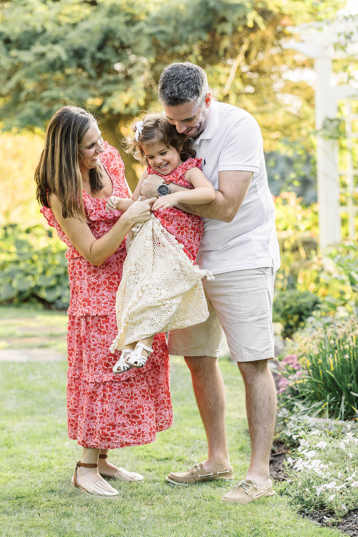 rose-garden-family-photography-session-newtown-connecticut-11