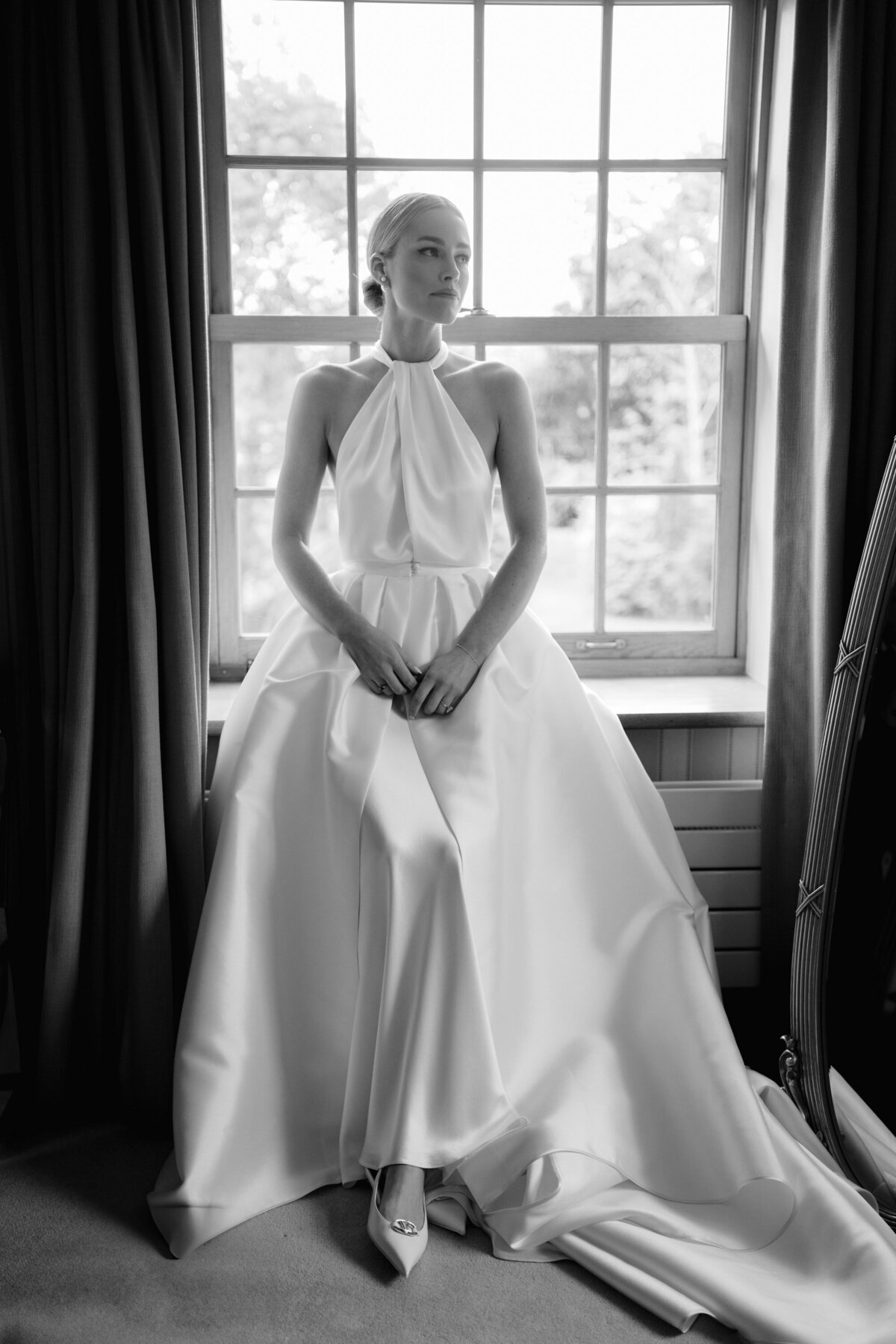 Caroline & Harry Previews-53BW