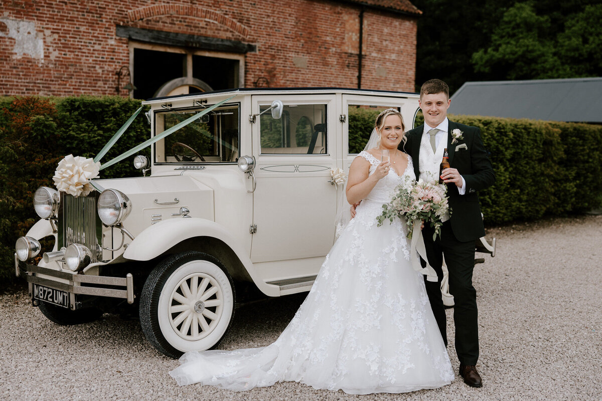 0248Sophie & Ross - Hazel Gap Barn - Dan Tomkins Photography-1