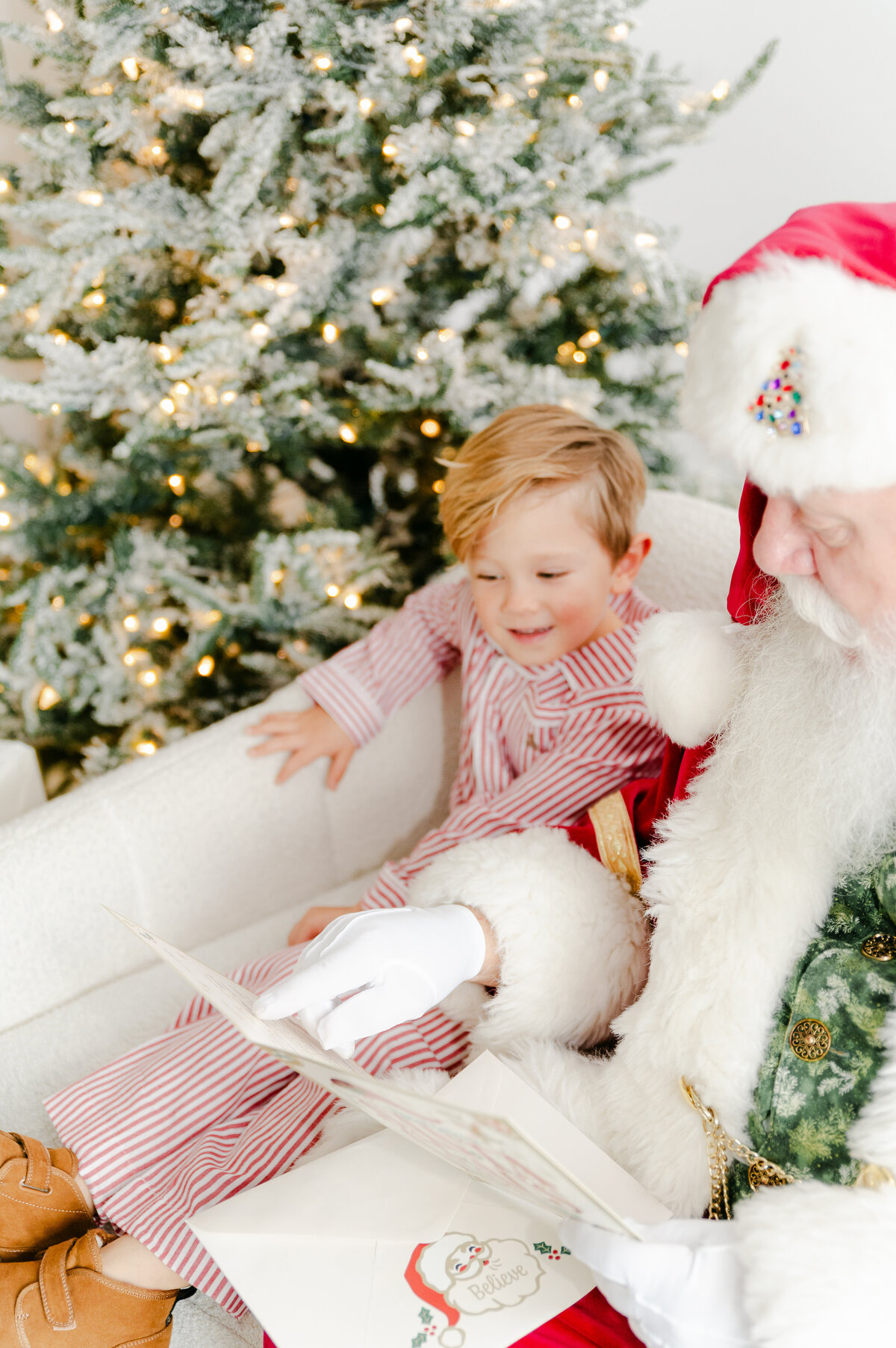 PJPhotography_ Rhinehart_Santa24-8