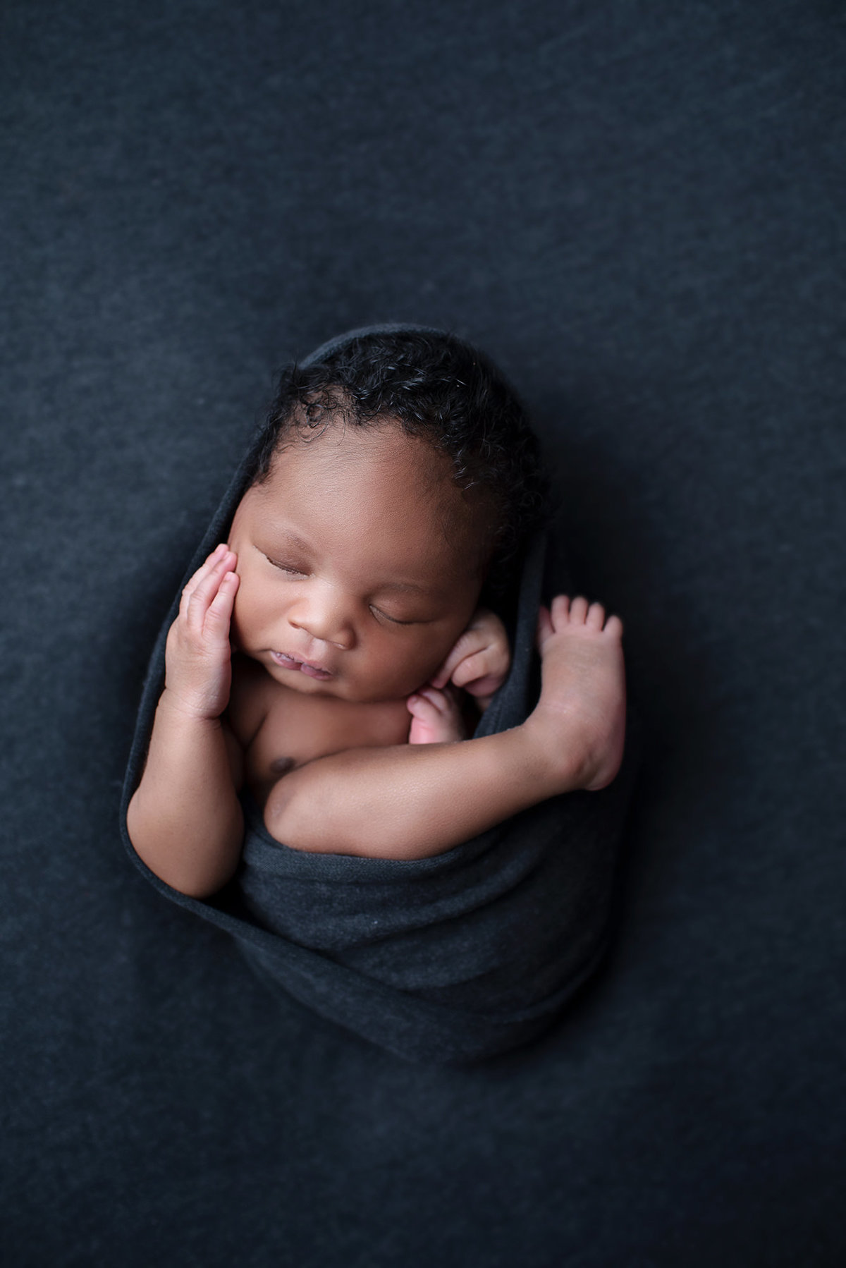 best Maryland newborn photographer, Baltimore newborn photographer, newborn photography near me, newborn portraits Crofton MD, professional baby photos