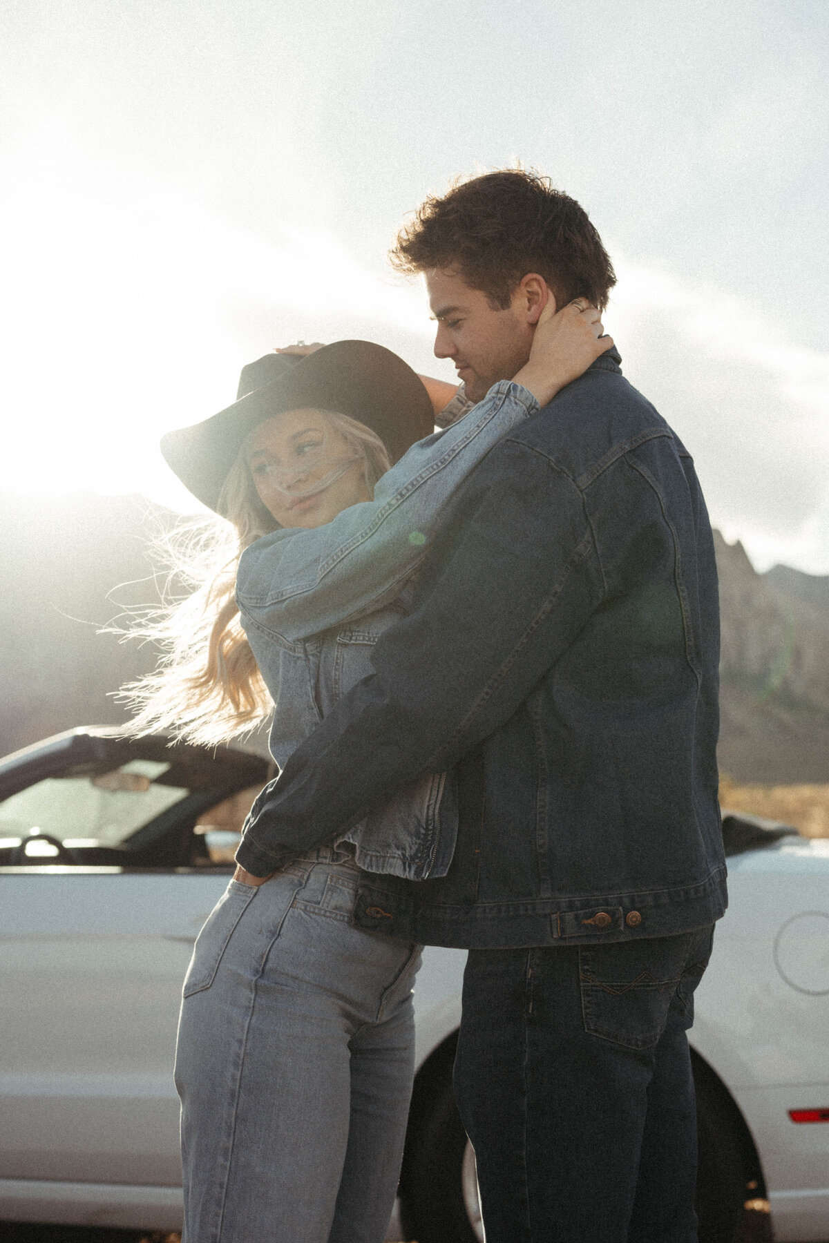 Engagement-session-on-the-beach-Las-Vegas
