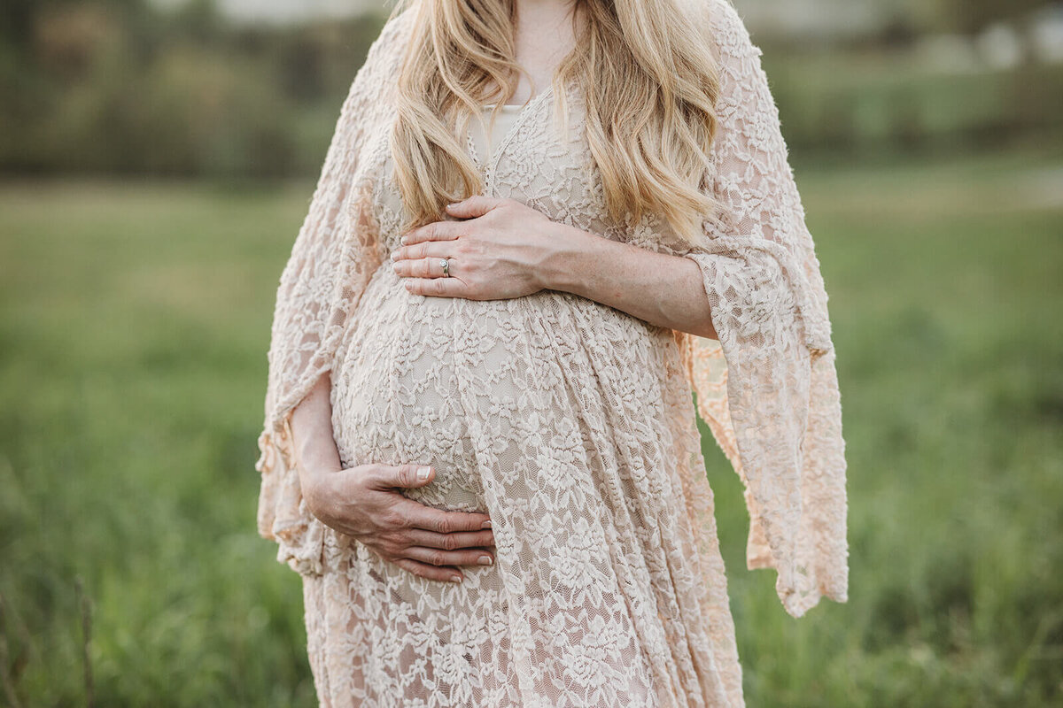 Sallyann-lancaster-maternity-photographer-24