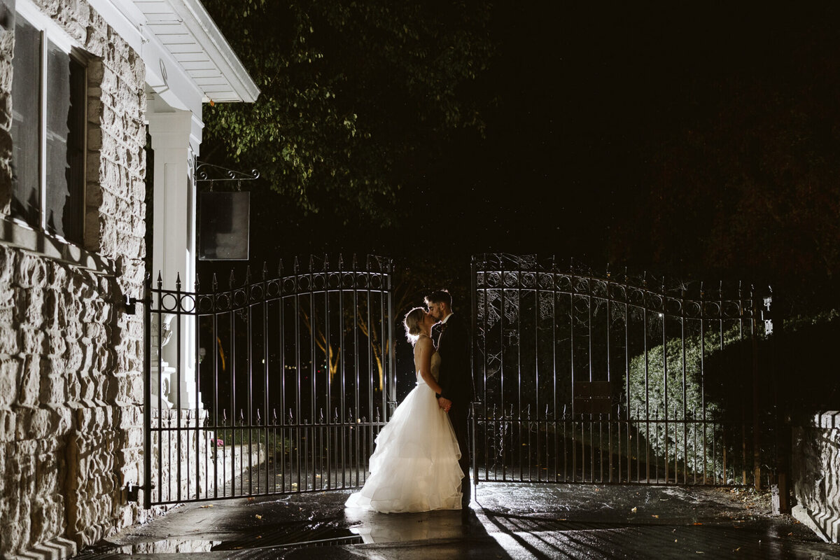 smith-and-co_wellers-carriage-house-wedding-72-2048x1366