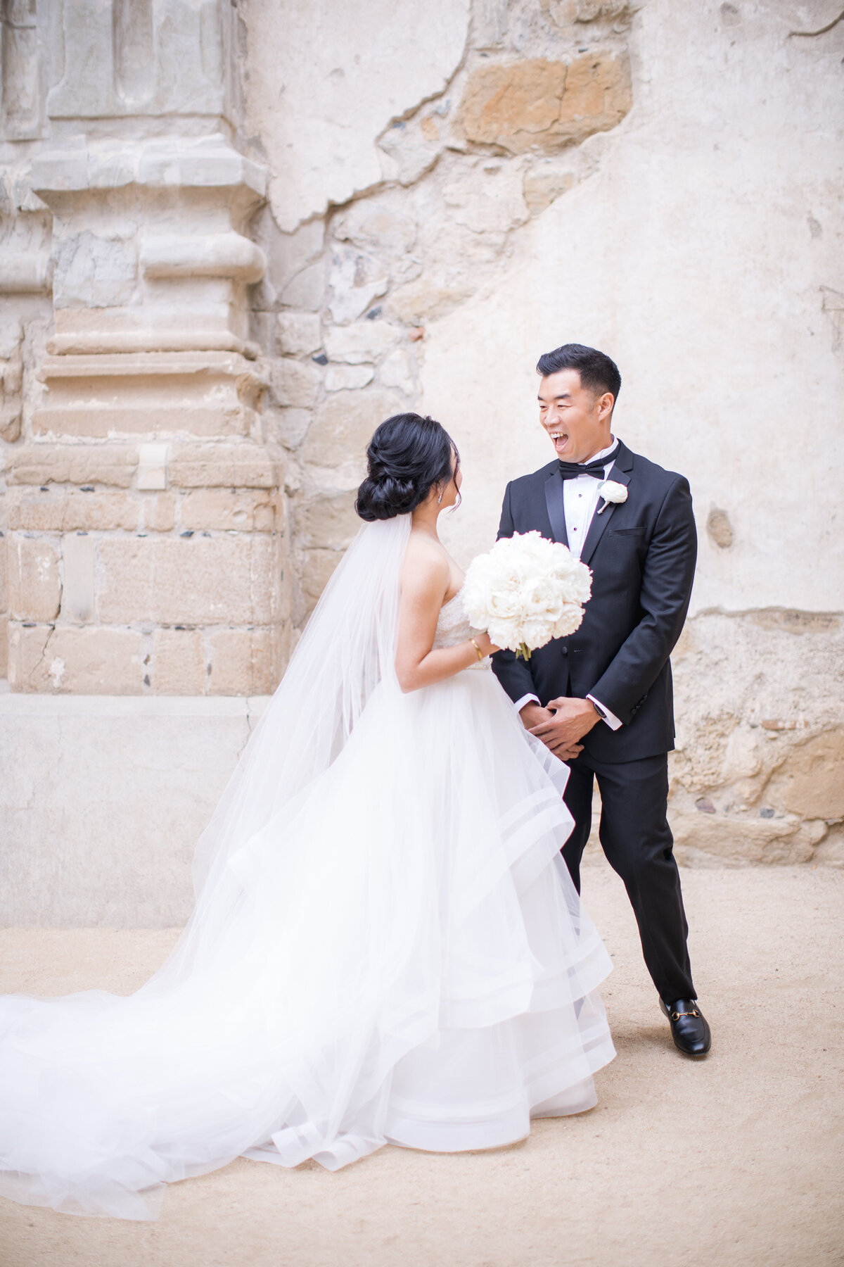 Serra Plaza - Mission San Juan Capistrano Wedding