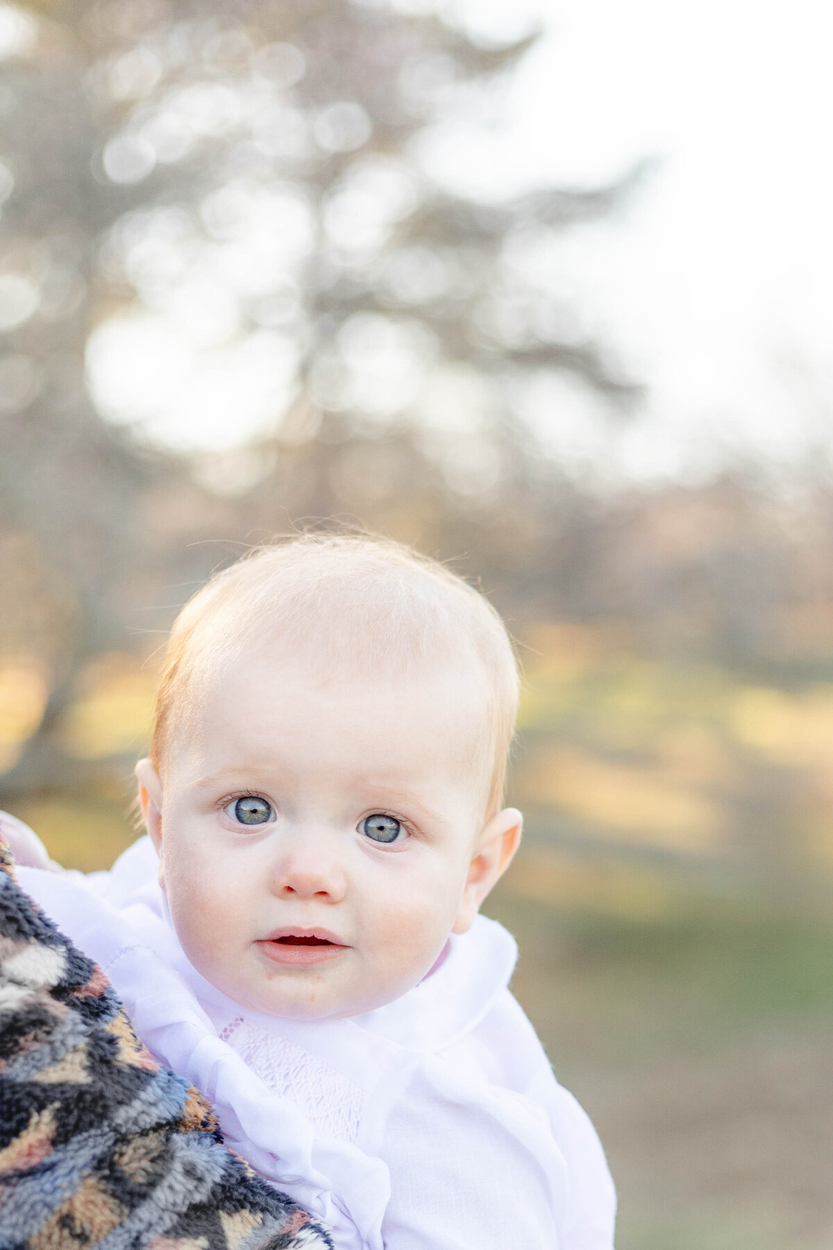 WinterFamilyPhotoSession2023-BabyLaney24