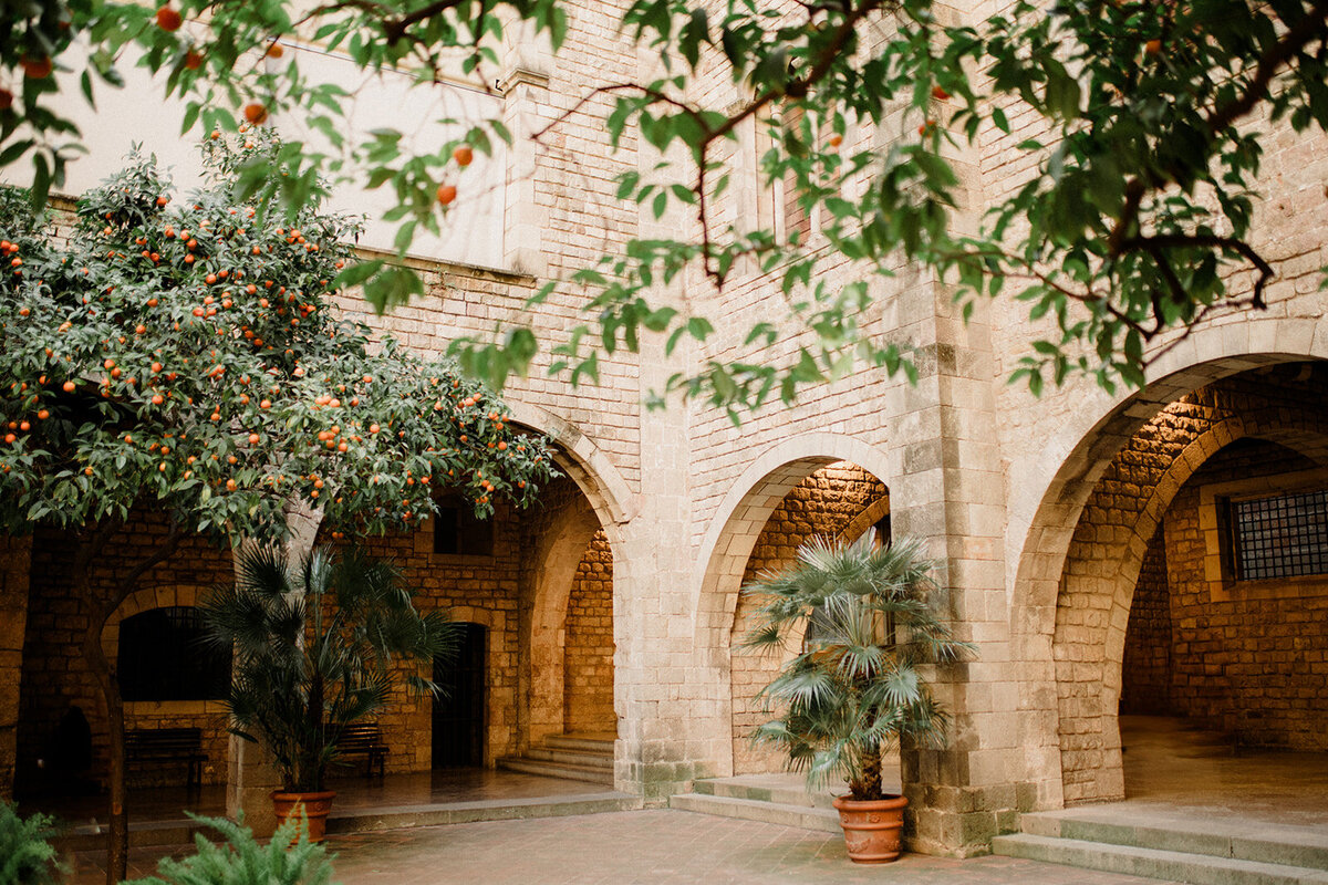 014 Barcelona Elopement photographer_spain elopement_Gothic Quarter elopement_Zoe & Raley-1391-Edit