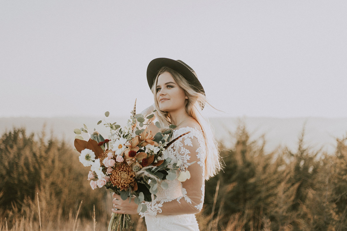 DARLING HQ –– adrianna-van-groningen-1455017-unsplash