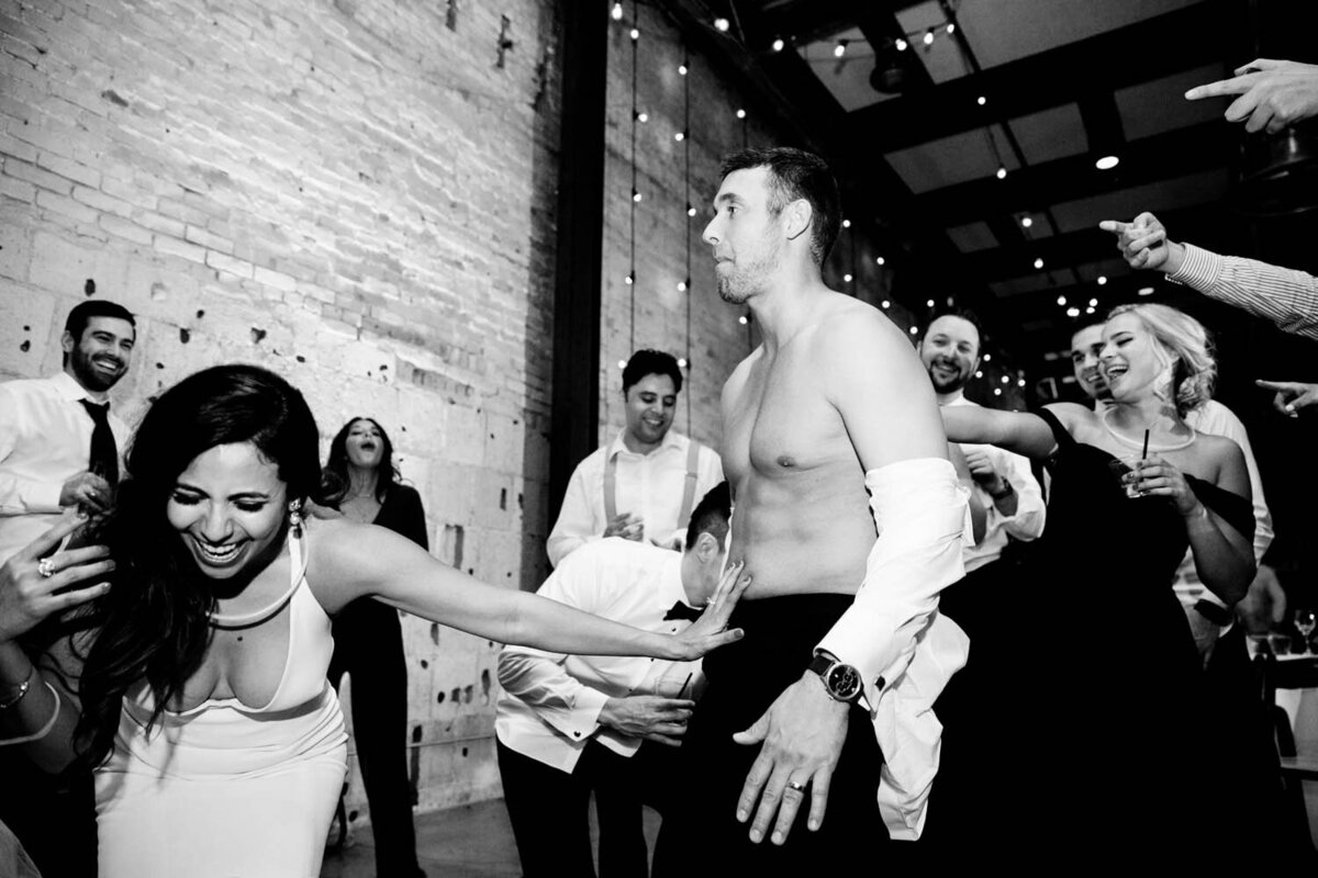 documentary-wedding-photographer-austin