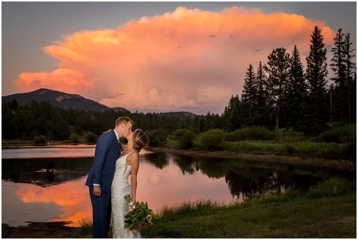 Mountain-View-Ranch-Wedgewood-wedding-photos-Colorado-mountain-photographer_0051