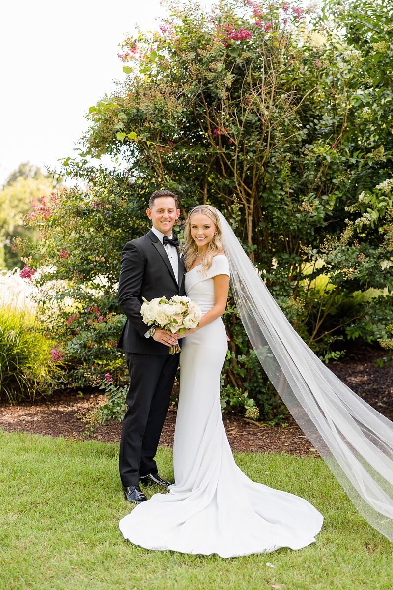 Wedding Party Portraits at Evansville Country Club189