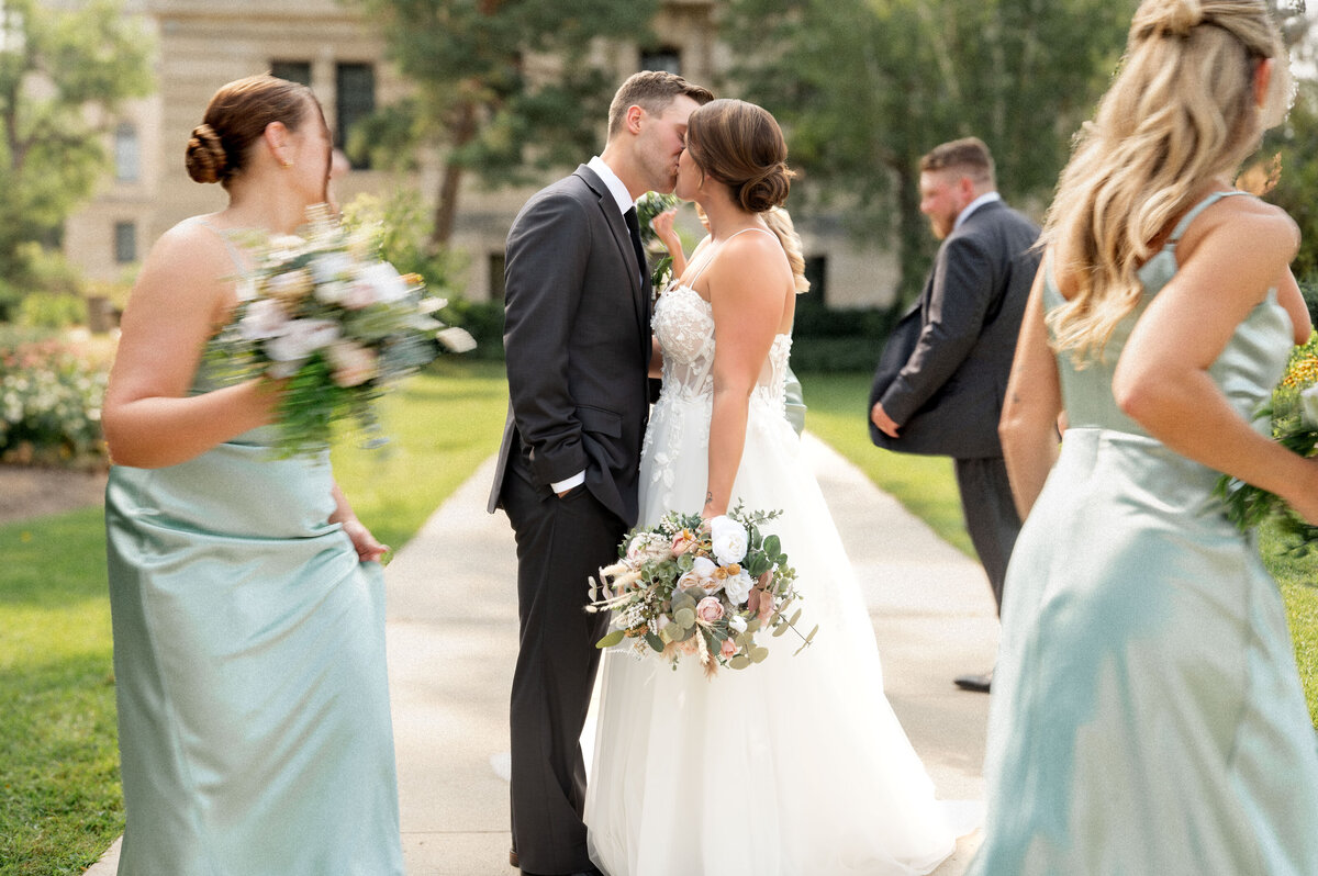 Regina Wedding Coordinator_3106