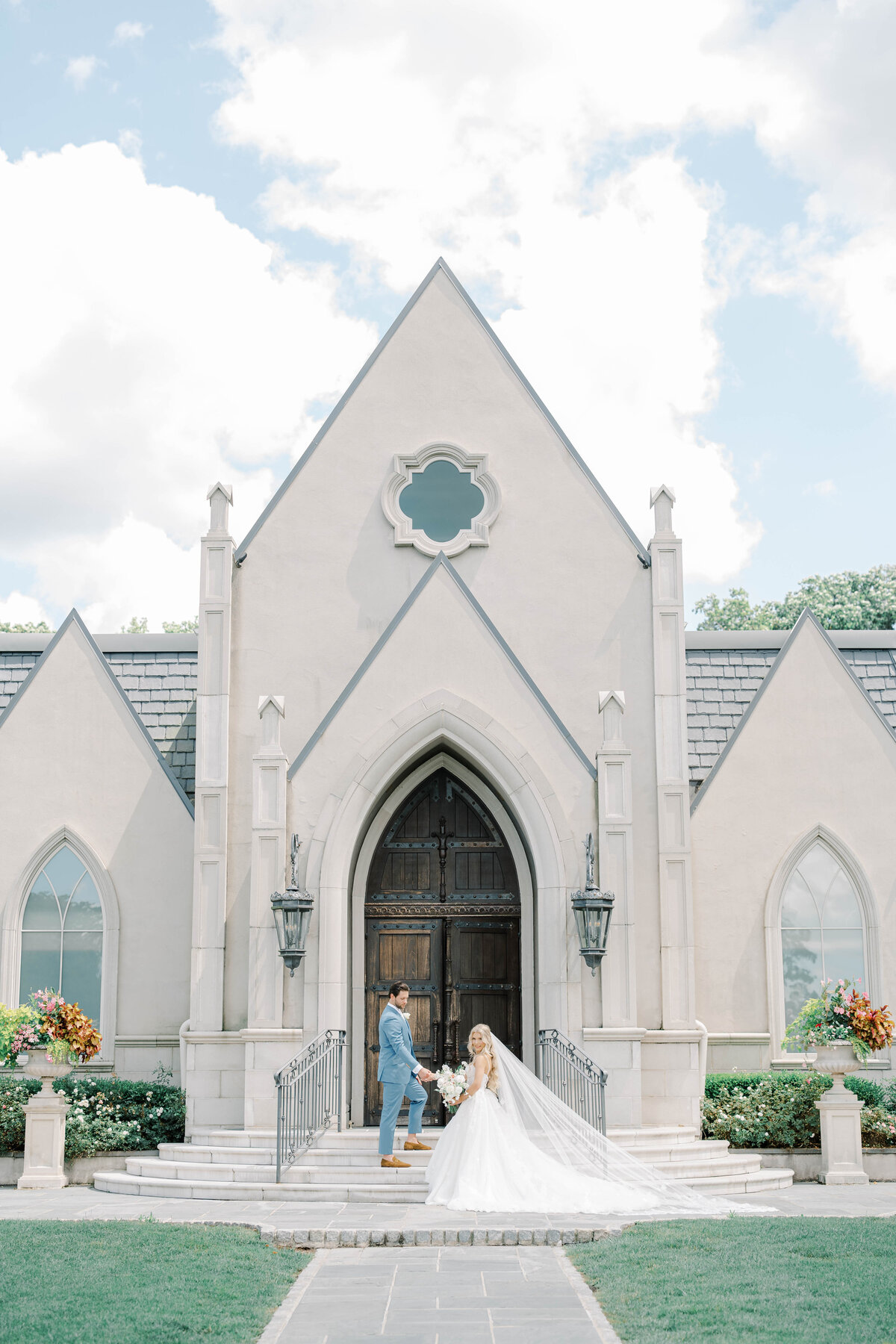 Caitlyn_and_Joe_Sneak_MTA-89
