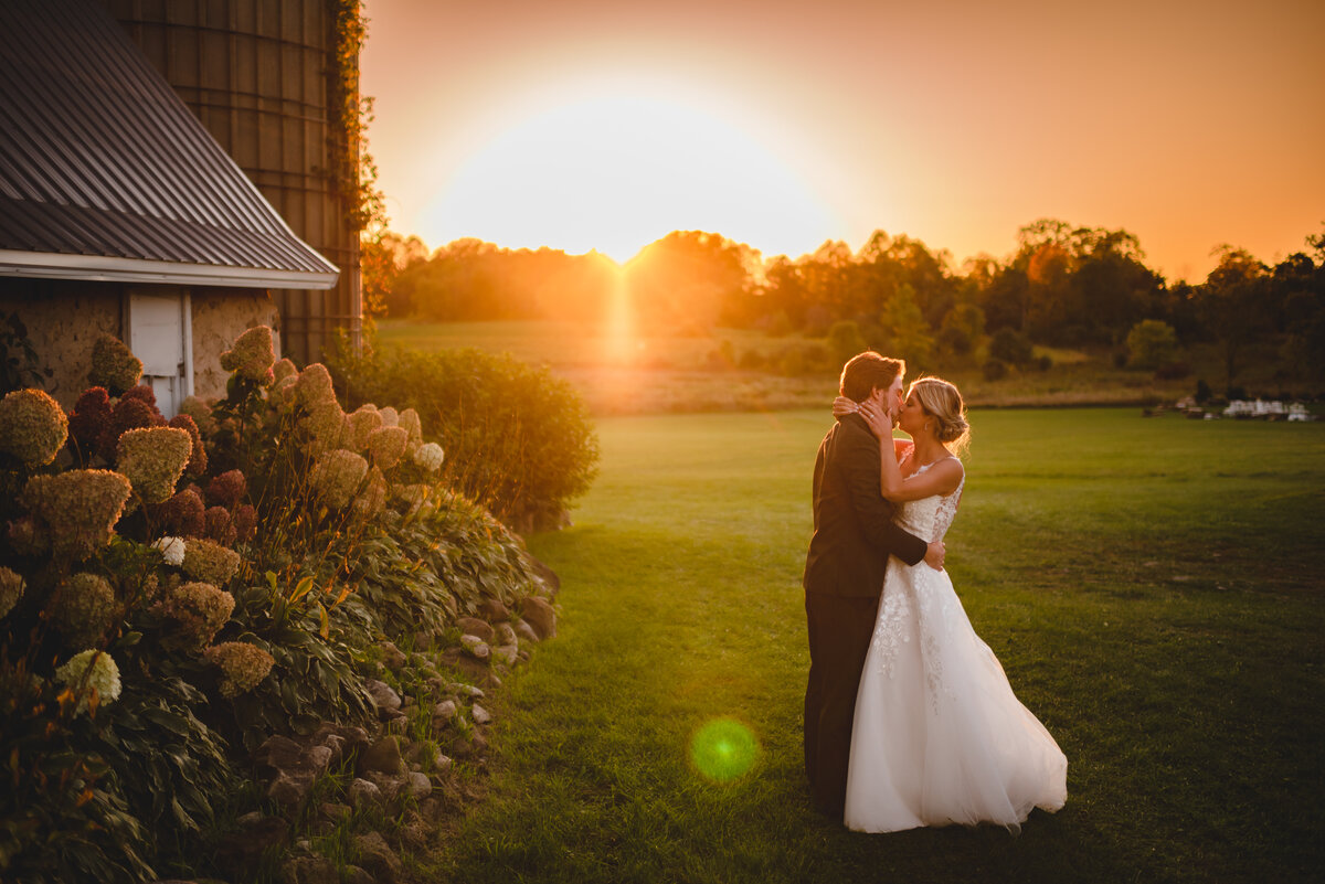Ashley Durham Photography - Sam and Emma's Wedding at Elderberry Manor in West Bend - Wedding Peeks-26