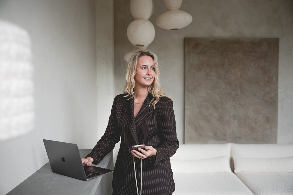 Jule eigenaar van Juma Marketing werkt aan marketing en branding voor bedrijven